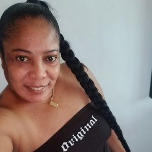 Meet your Posher, Cecilia